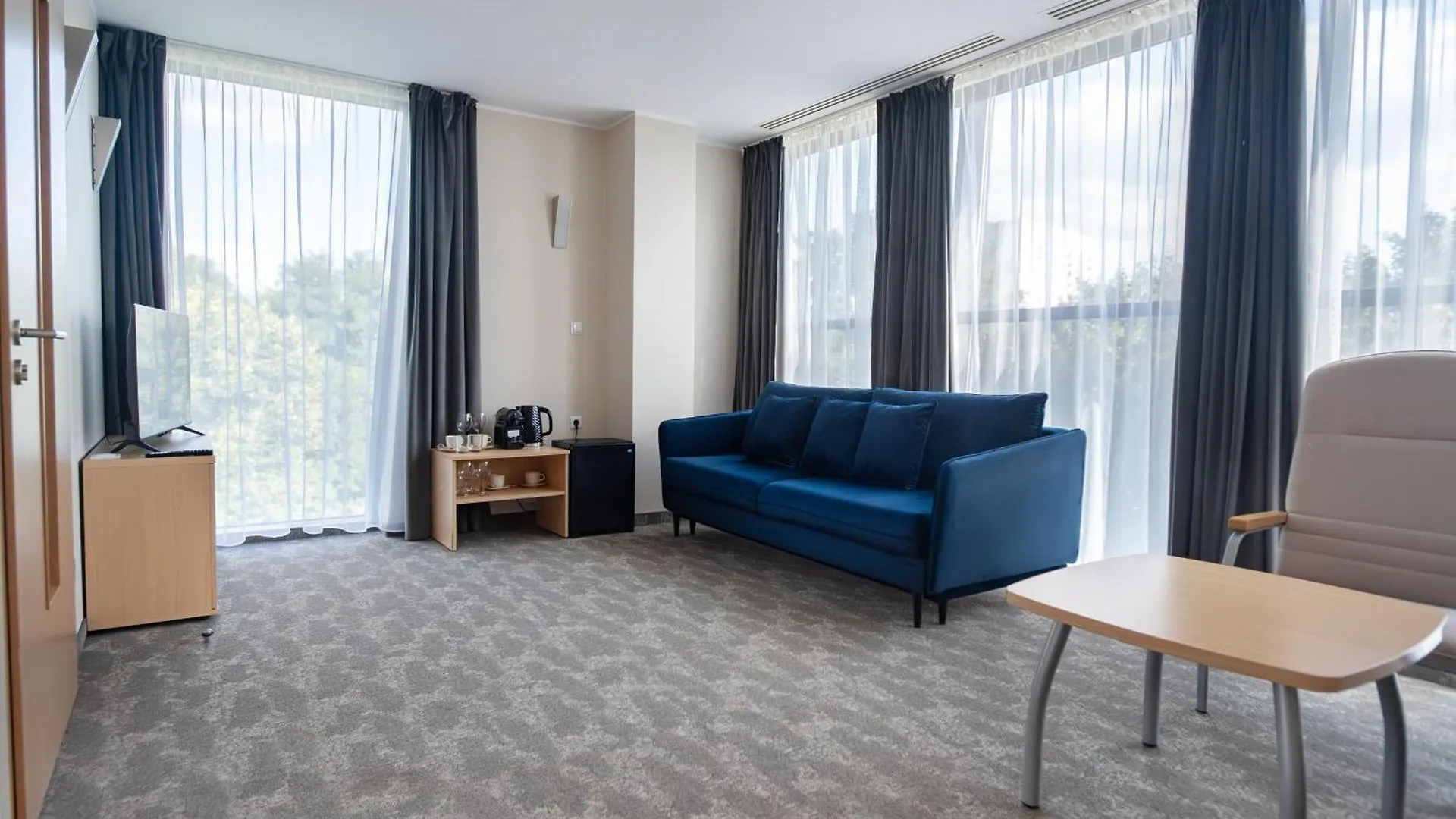 Apartmenty W Hotelu Lechicka Poznaň Apartmán