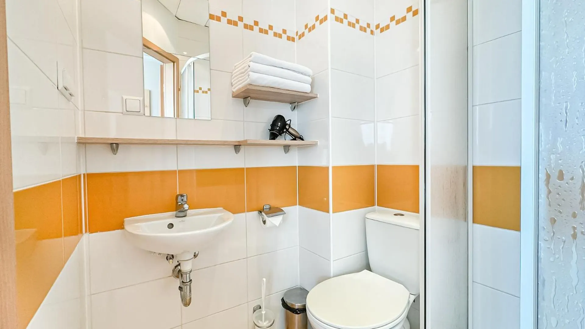 Apartmán Apartmenty W Hotelu Lechicka Poznaň